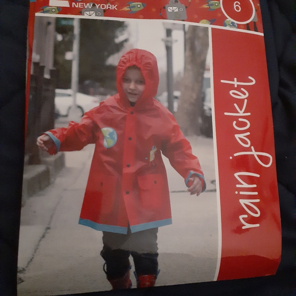 Lilly of New York light weight rain Jacket